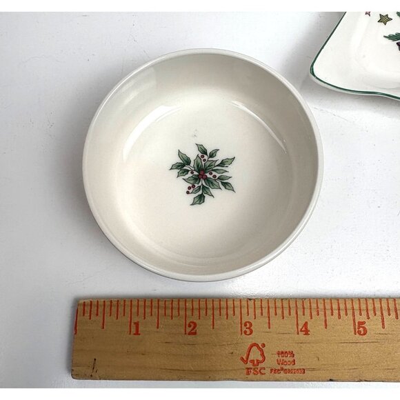 Vintage Nikko 5 Piece Christmastime Ceramic Serving Set & Candleholder - Picture 3 of 6